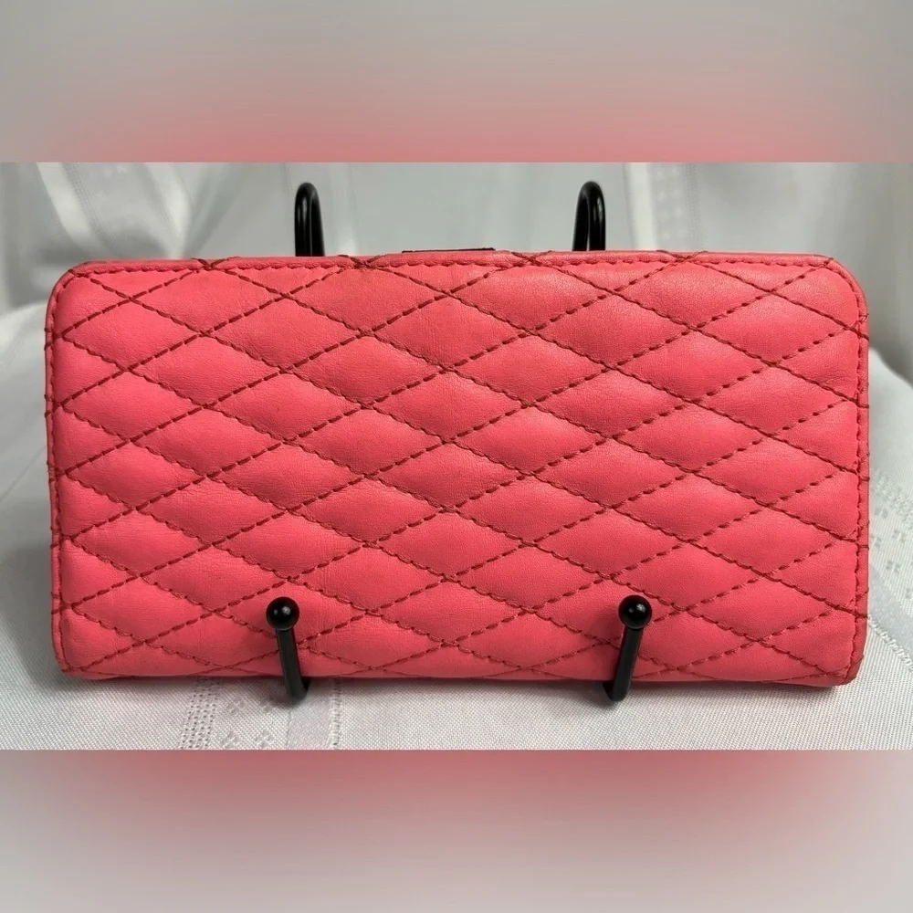 Rebecca Minkoff VGUC Pink Quilted Wallet